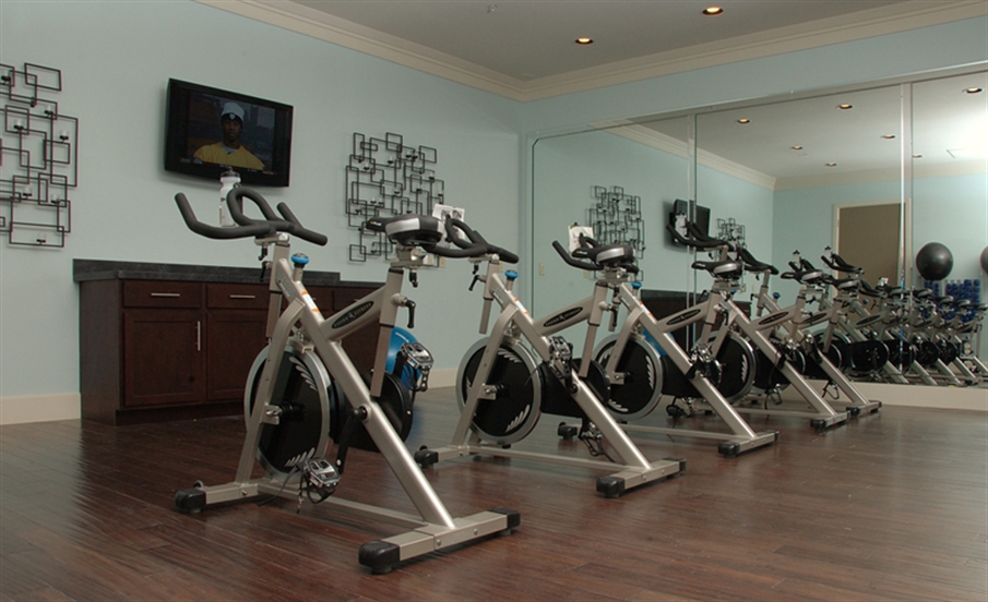 24 Hour Fitness Center and Spin Room