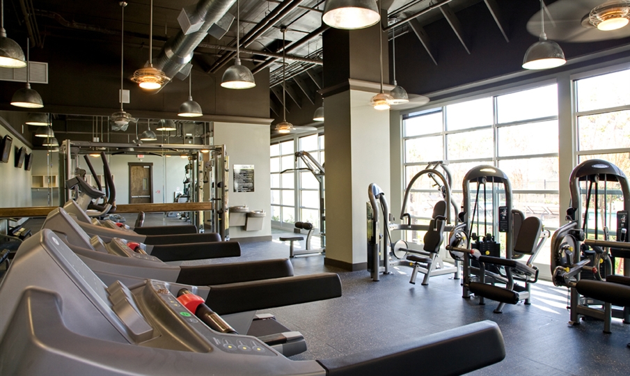 24 Hour Fitness Center with Personal Trainer